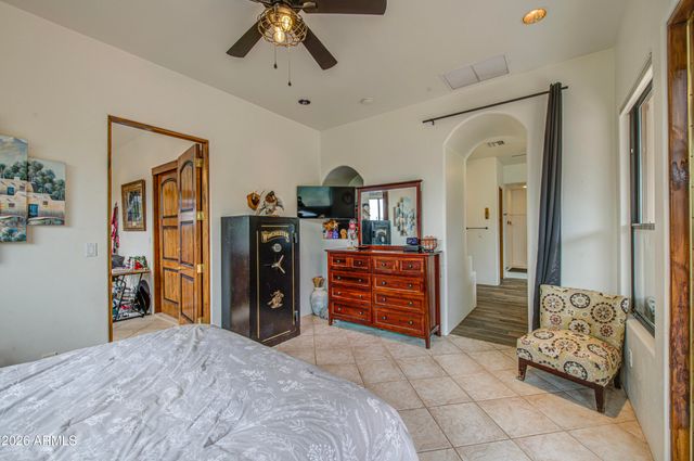 6065 E Forest Street, Apache Junction, AZ 85119