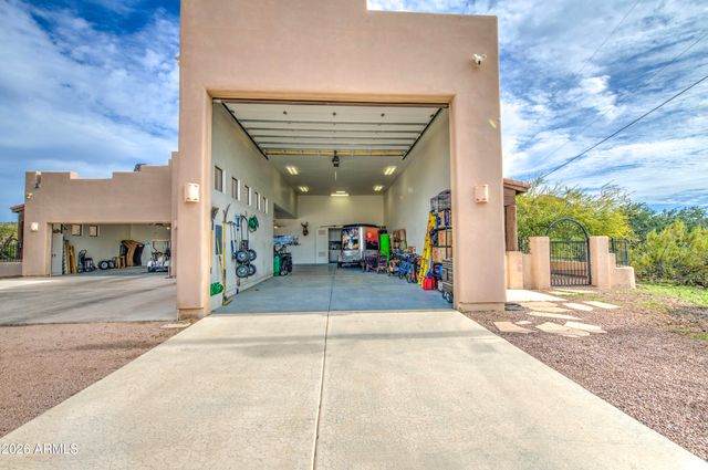 6065 E Forest Street, Apache Junction, AZ 85119