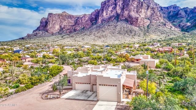 6065 E Forest Street, Apache Junction, AZ 85119