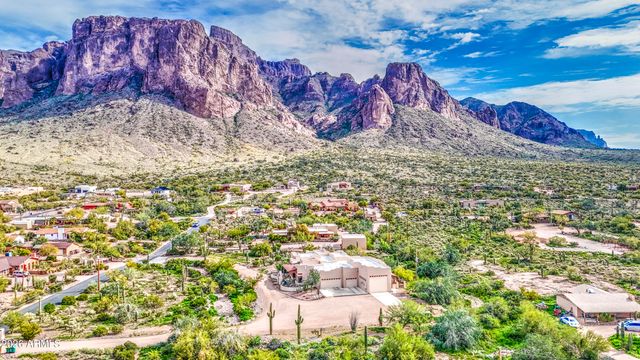 6065 E Forest Street, Apache Junction, AZ 85119