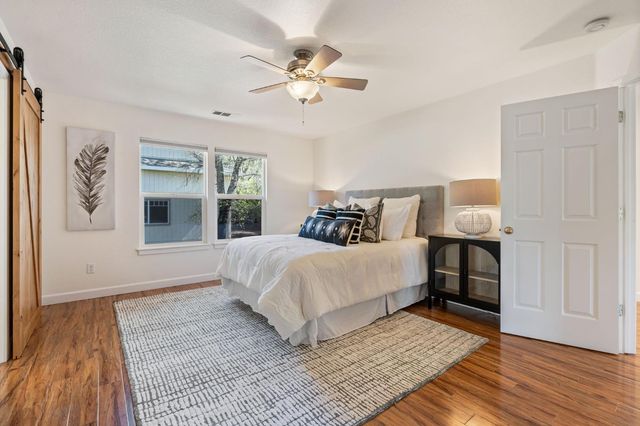 12632 Vick Ct, Auburn, CA 95603