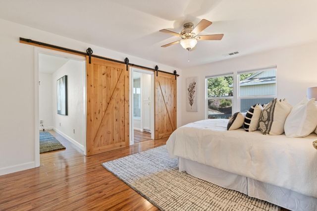 12632 Vick Ct, Auburn, CA 95603