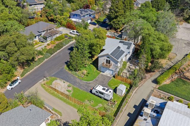 12632 Vick Ct, Auburn, CA 95603