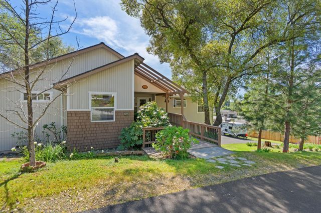 12632 Vick Ct, Auburn, CA 95603