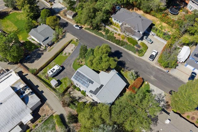 12632 Vick Ct, Auburn, CA 95603