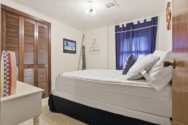 63743 E 202 Road, Wyandotte, OK 74370