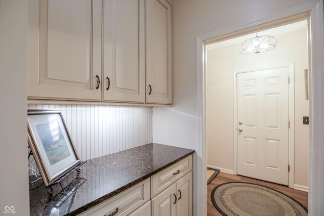 4401 Brittany Drive, Zionsville, IN 46077