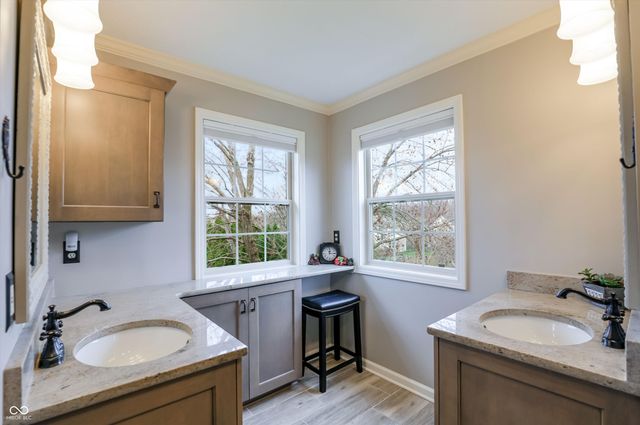 4401 Brittany Drive, Zionsville, IN 46077