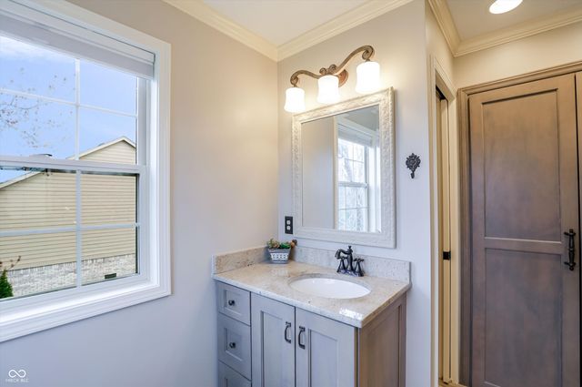 4401 Brittany Drive, Zionsville, IN 46077