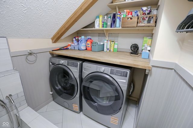 4401 Brittany Drive, Zionsville, IN 46077