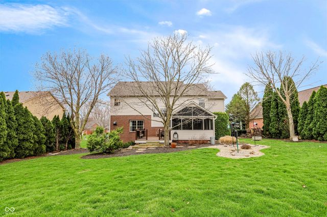 4401 Brittany Drive, Zionsville, IN 46077