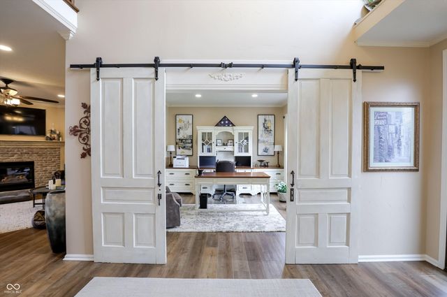 4401 Brittany Drive, Zionsville, IN 46077