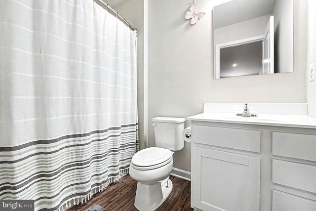 17 VIBURNUM AVE, Elkton, MD 21921