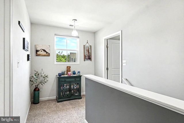 17 VIBURNUM AVE, Elkton, MD 21921
