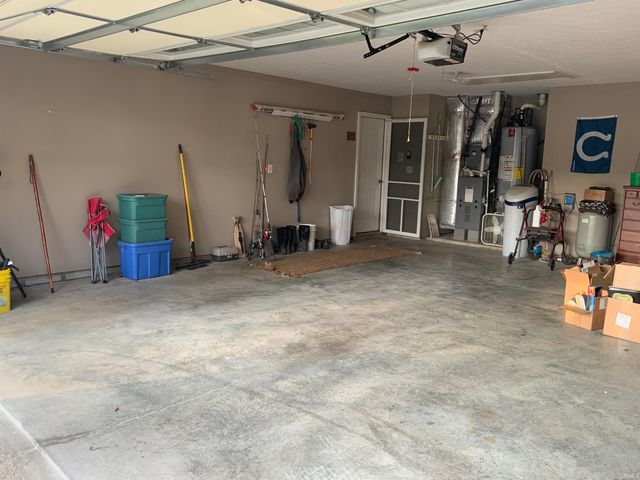 6243 S 700 W, West Point, IN 47992