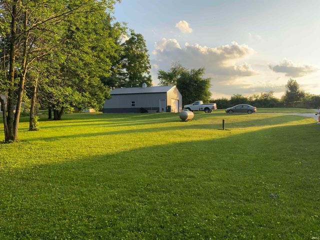 6243 S 700 W, West Point, IN 47992