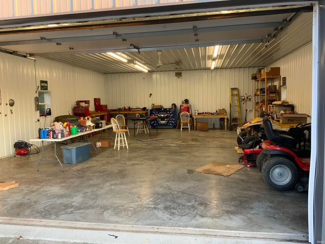 6243 S 700 W, West Point, IN 47992