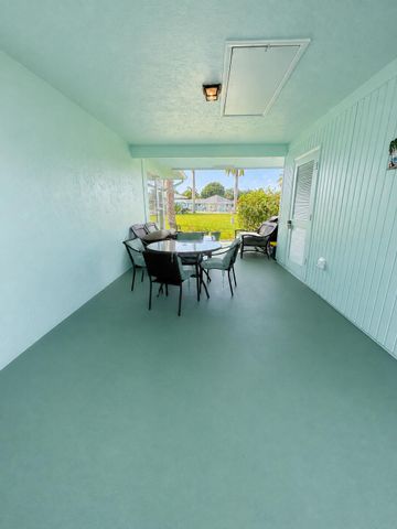 604 HUMMINGBIRD Lane, Delray Beach, FL 33445