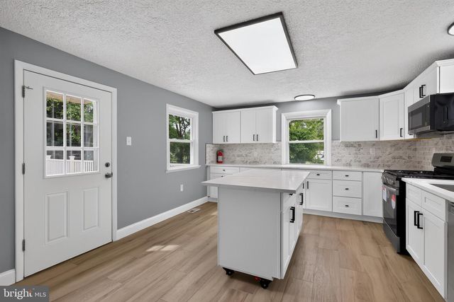 120 WADDELL AVE, Franklinville, NJ 08322
