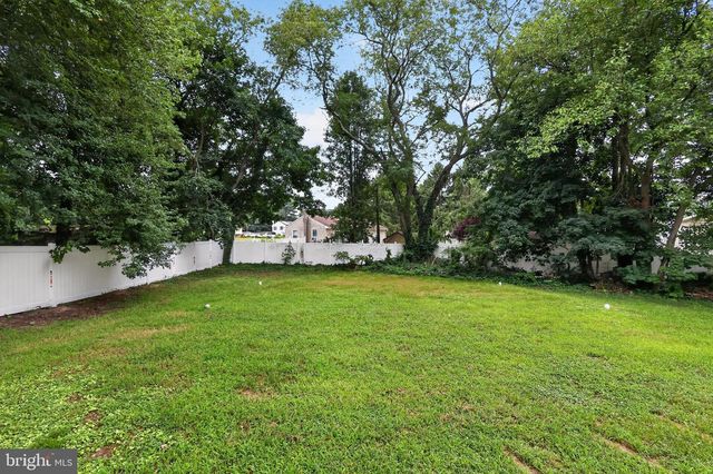 120 WADDELL AVE, Franklinville, NJ 08322