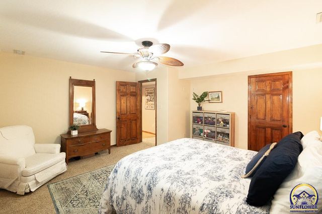 7628 SW 28th TER, Topeka, KS 66614