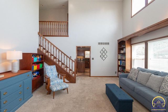 7628 SW 28th TER, Topeka, KS 66614