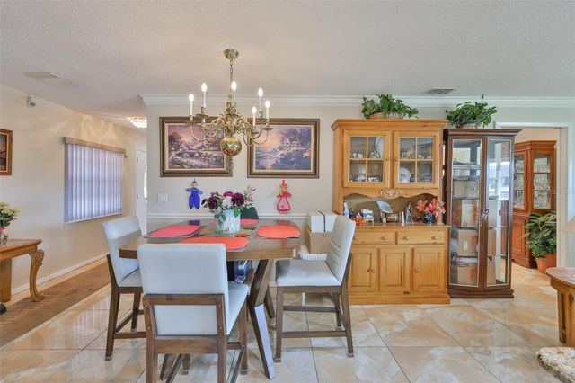 2106 W VIEW DRIVE, Sun City Center, FL 33573