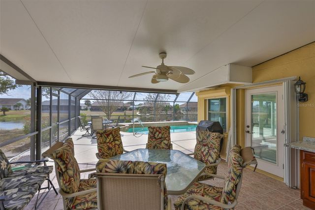 2106 W VIEW DRIVE, Sun City Center, FL 33573