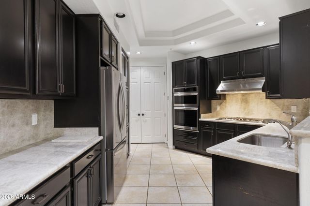 20802 N GRAYHAWK Drive 1181, Scottsdale, AZ 85255