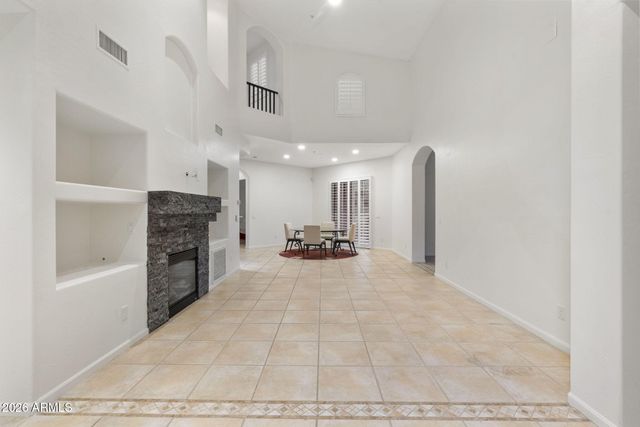 20802 N GRAYHAWK Drive 1181, Scottsdale, AZ 85255