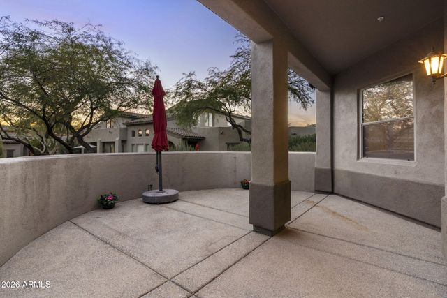 20802 N GRAYHAWK Drive 1181, Scottsdale, AZ 85255