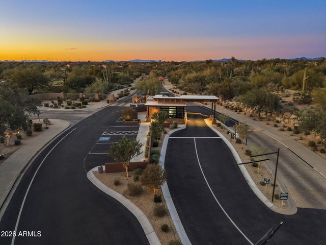 20802 N GRAYHAWK Drive 1181, Scottsdale, AZ 85255