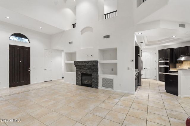 20802 N GRAYHAWK Drive 1181, Scottsdale, AZ 85255