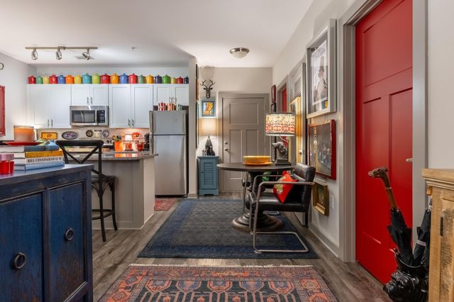 782 Riverfront Pkwy Apt 409, Chattanooga, TN 37402
