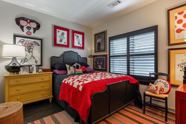 782 Riverfront Pkwy Apt 409, Chattanooga, TN 37402