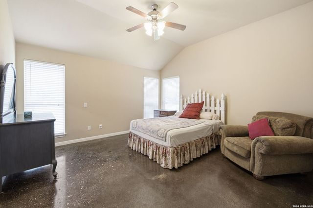 327 BONNER BLVD, New Braunfels, TX 78130