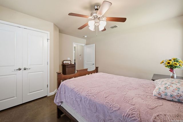 327 BONNER BLVD, New Braunfels, TX 78130