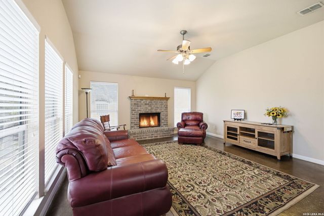 327 BONNER BLVD, New Braunfels, TX 78130