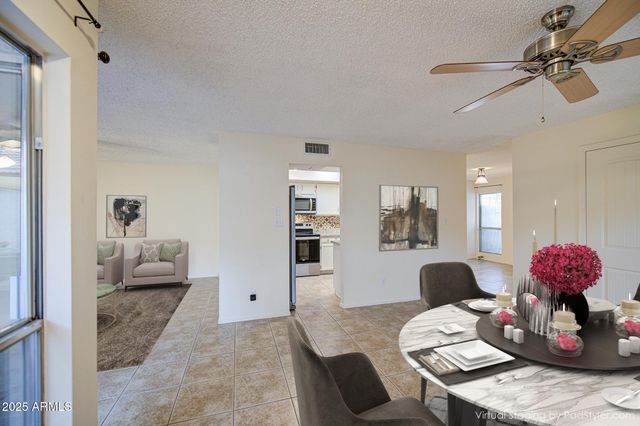 12221 S PAIUTE Street, Phoenix, AZ 85044