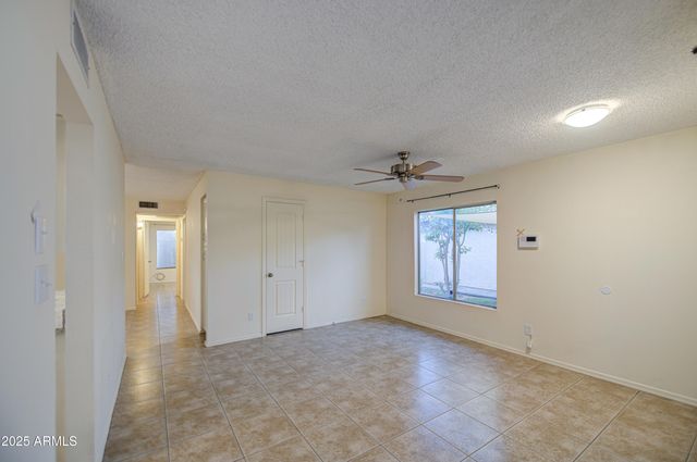 12221 S PAIUTE Street, Phoenix, AZ 85044