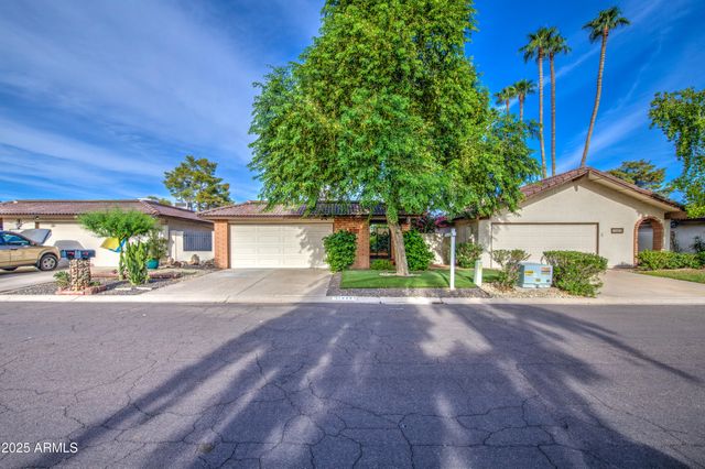 12221 S PAIUTE Street, Phoenix, AZ 85044