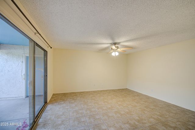 12221 S PAIUTE Street, Phoenix, AZ 85044