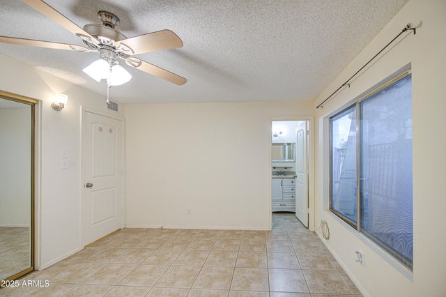 12221 S PAIUTE Street, Phoenix, AZ 85044