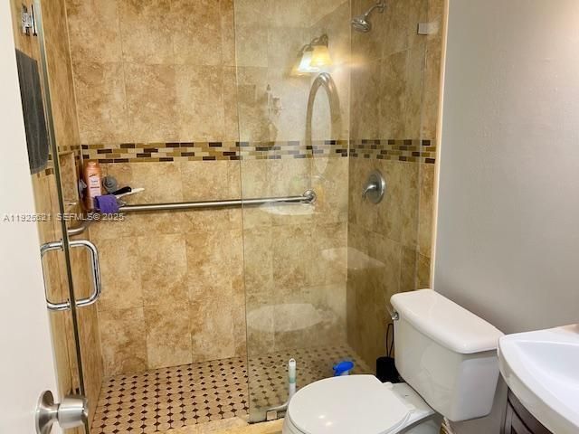 17530 NW 68th Ave C2007, Hialeah, FL 33015