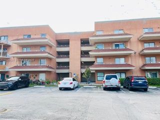 17530 NW 68th Ave C2007, Hialeah, FL 33015