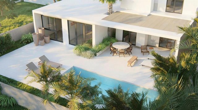 1413 NE 17th Way, Fort Lauderdale, FL 33304