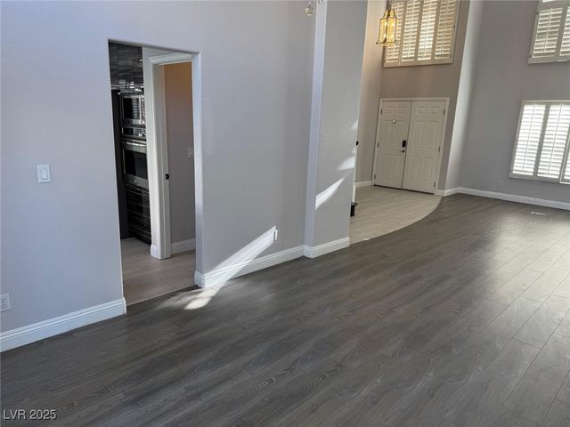 8218 Mount Nido Drive, Las Vegas, NV 89147