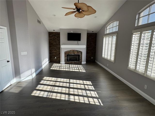 8218 Mount Nido Drive, Las Vegas, NV 89147