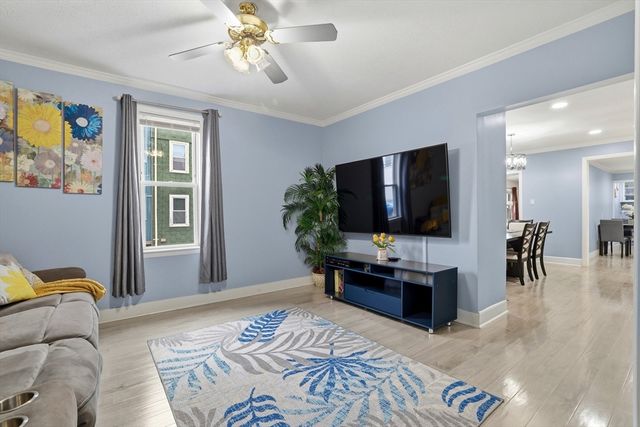 30 Woodlawn St, Everett, MA 02149