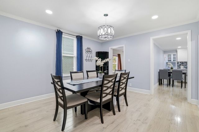 30 Woodlawn St, Everett, MA 02149